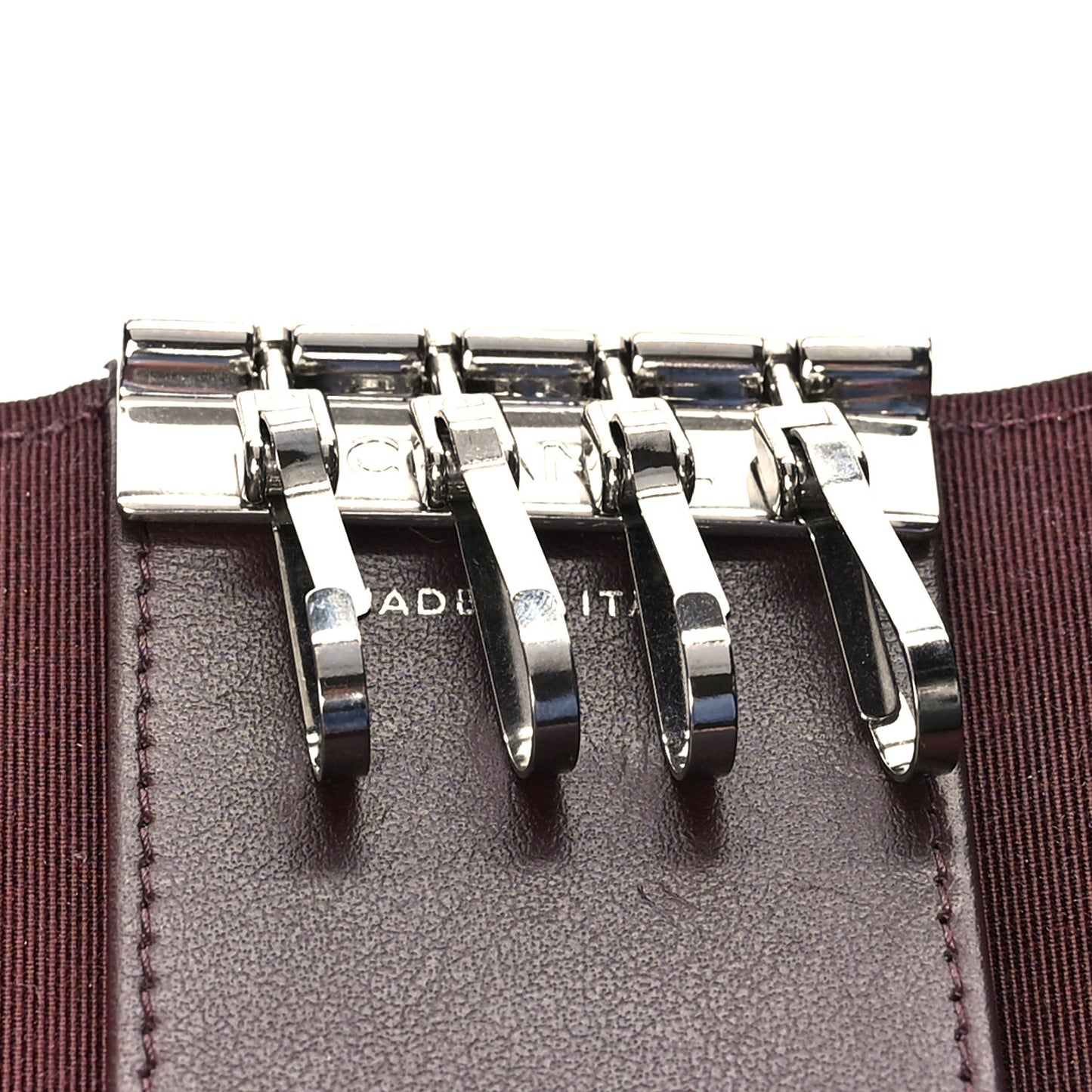 Caviar Quilted Classic 4 Key Holder Wallet Black