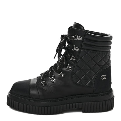 Chanel Calfskin Grosgrain Quilted Lace Up Boots 39.5 Black Grey 1 of 10