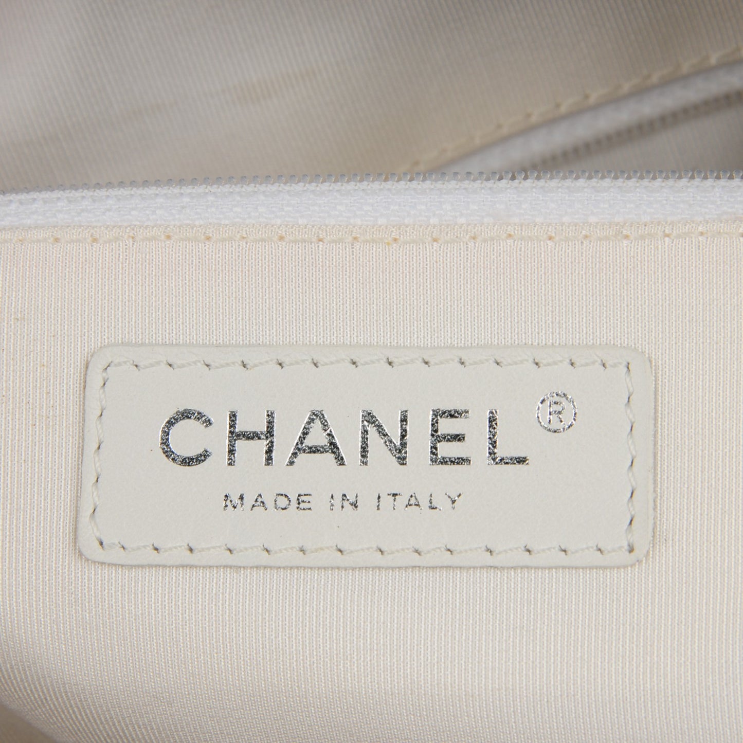 Calfskin CC Chevron All Day Long Boston White