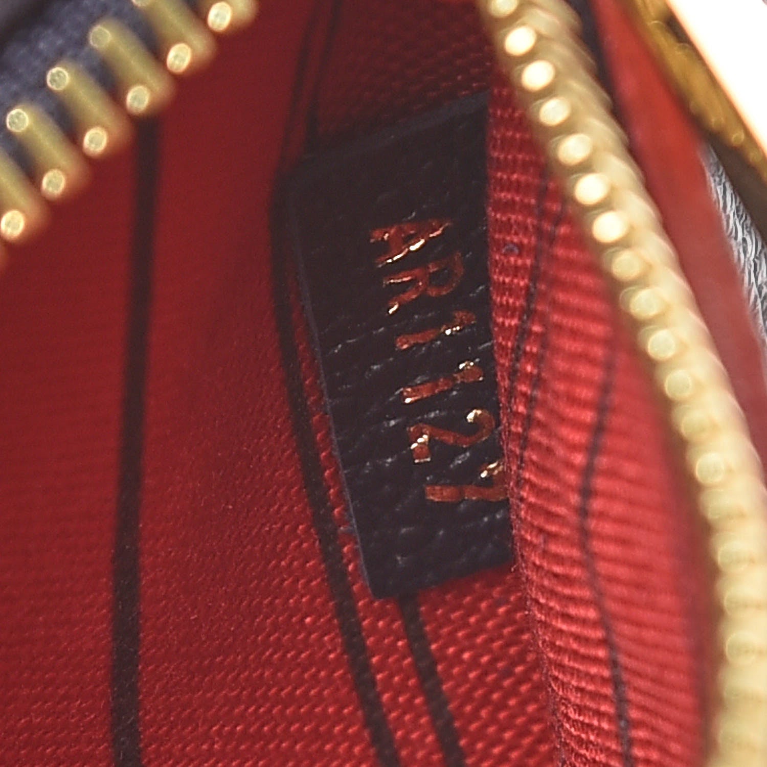 Louis Vuitton Empreinte Pochette Metis Marine Rouge 9 of 9