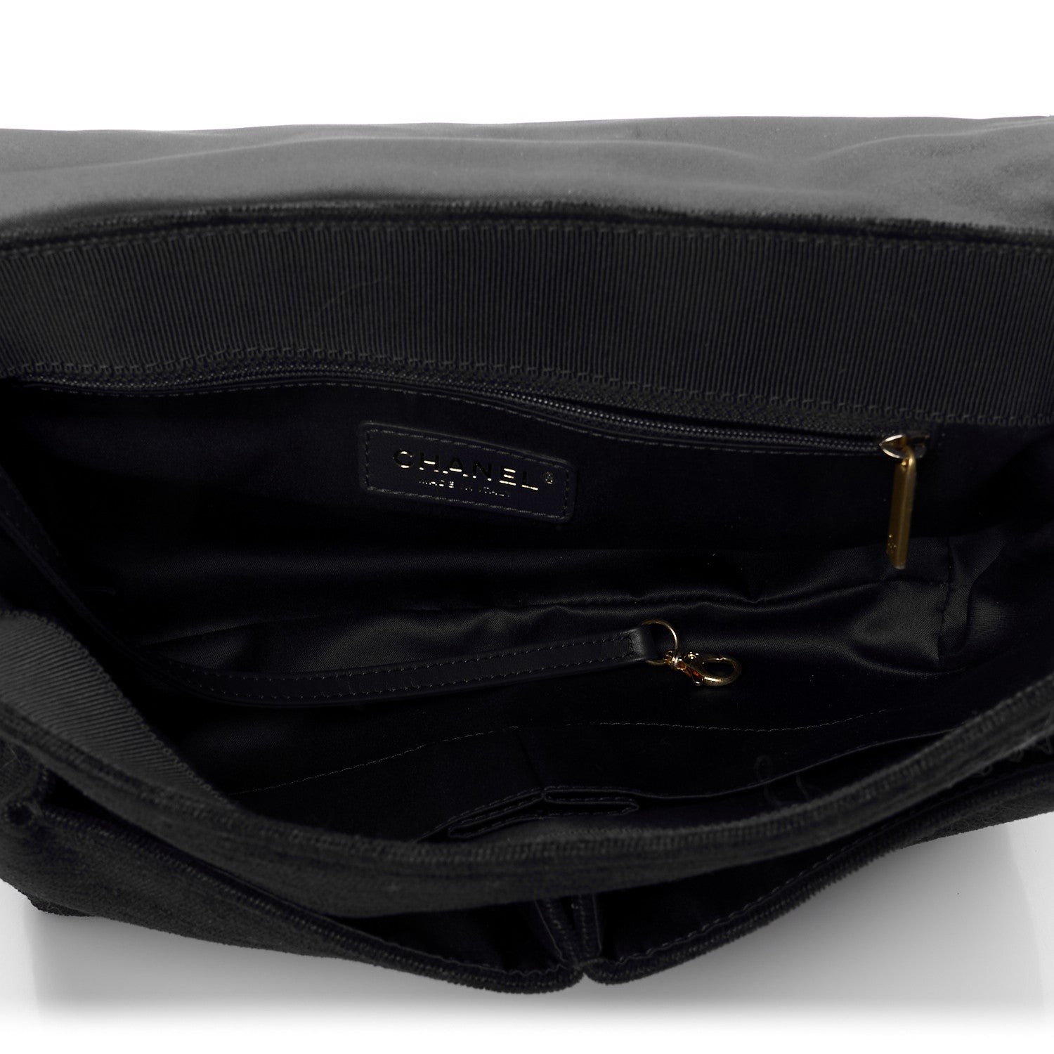 Chanel Wool Velvet Quilted Parisian Stroll Messenger Navy 5 of 10