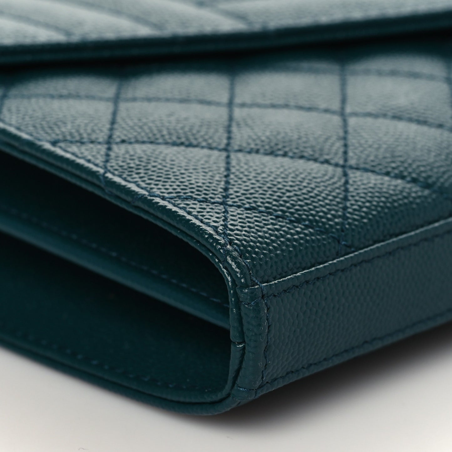 Grain De Poudre Mixed Matelasse Triquilt Monogram Chain Wallet Sea Turquoise