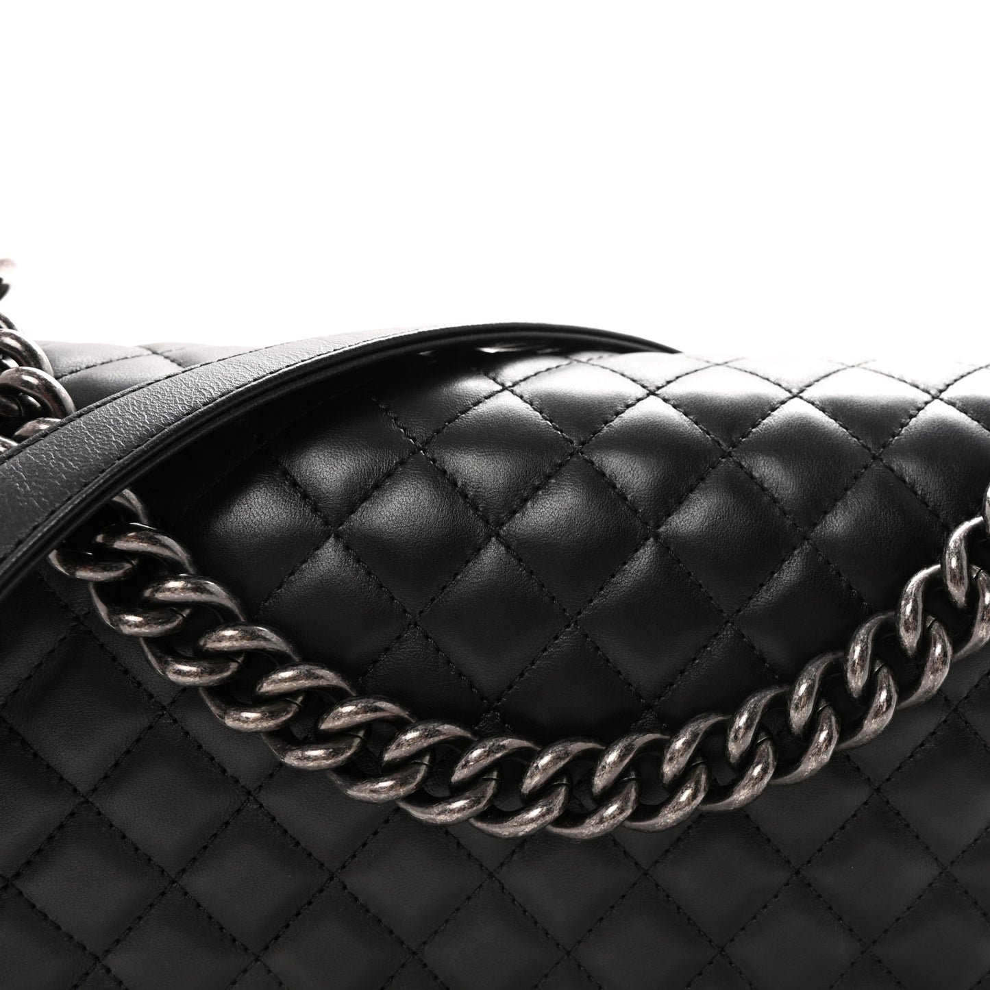 Lambskin Quilted New Medium Boy Flap Black