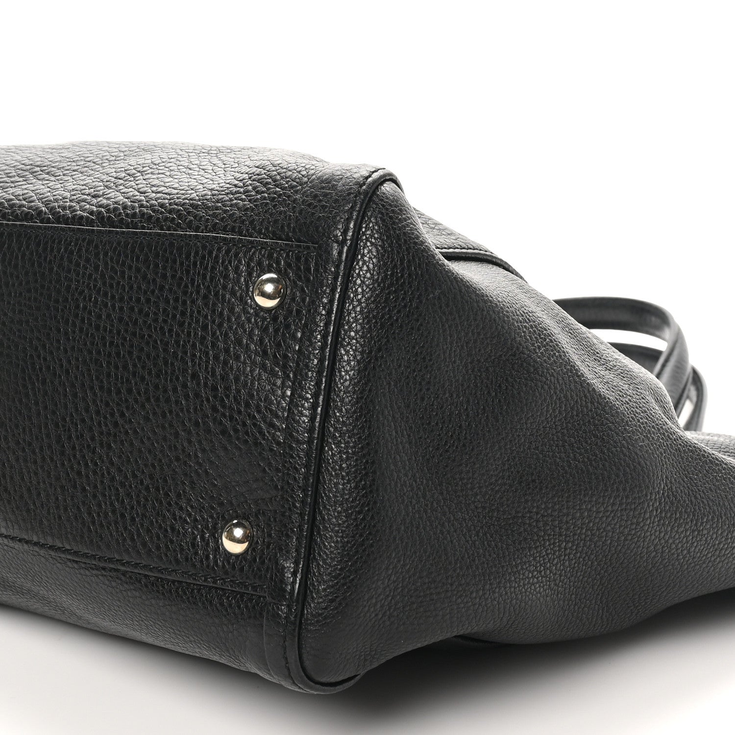 Gucci Pebbled Calfskin Medium Soho Shoulder Bag Black 10 of 10