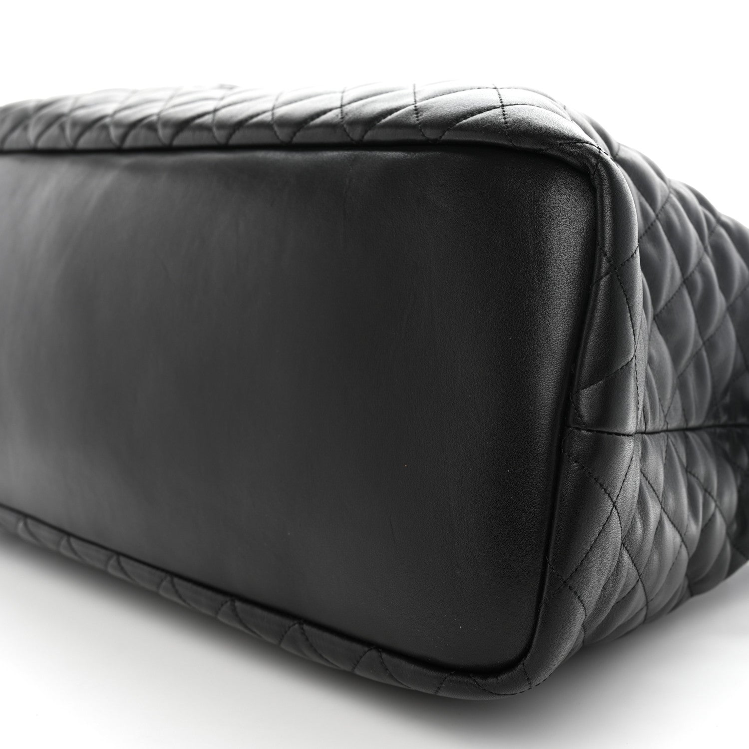 Saint Laurent Calfskin Quilted ES Giant Travel Bag Black 8 of 9