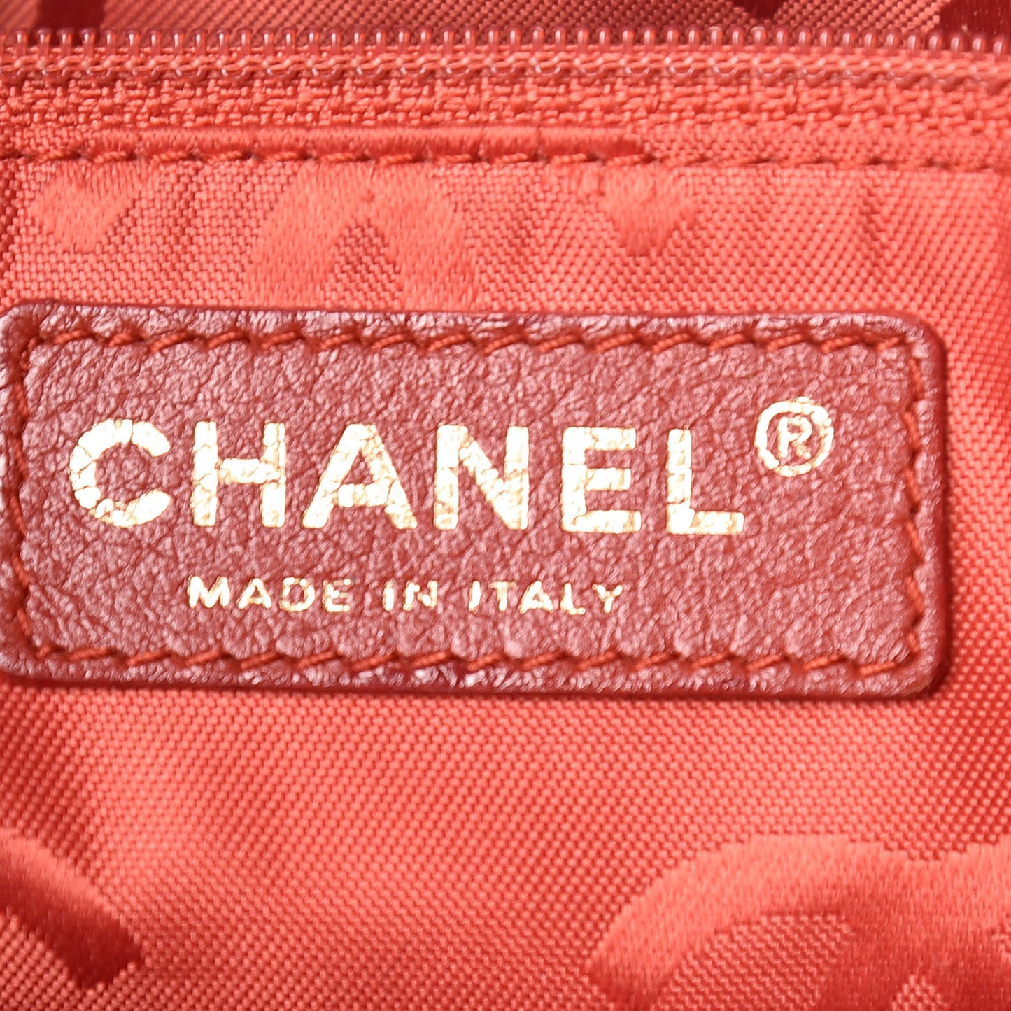 Calfskin Wood Chain Tote Red