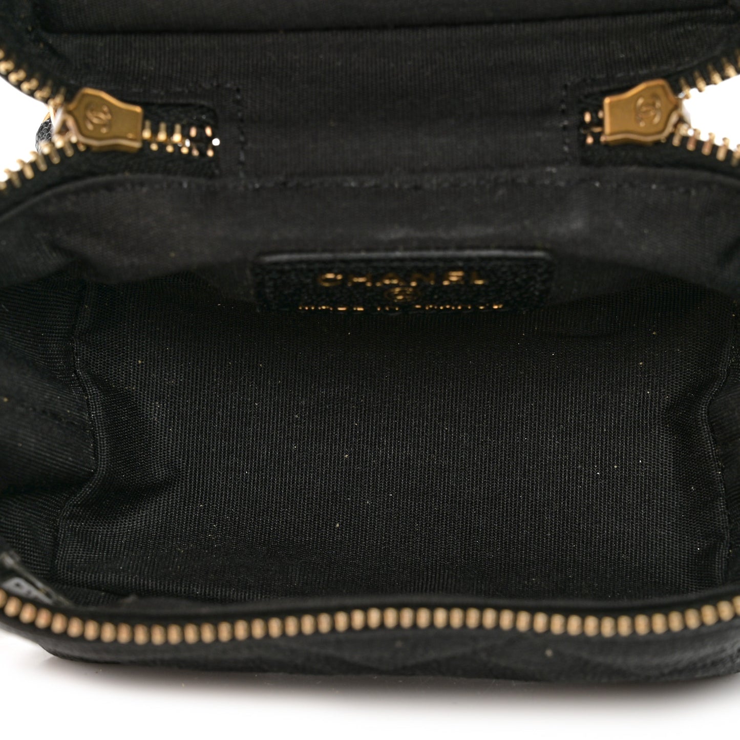 Caviar Quilted Mini Top Handle Vanity With Chain Black