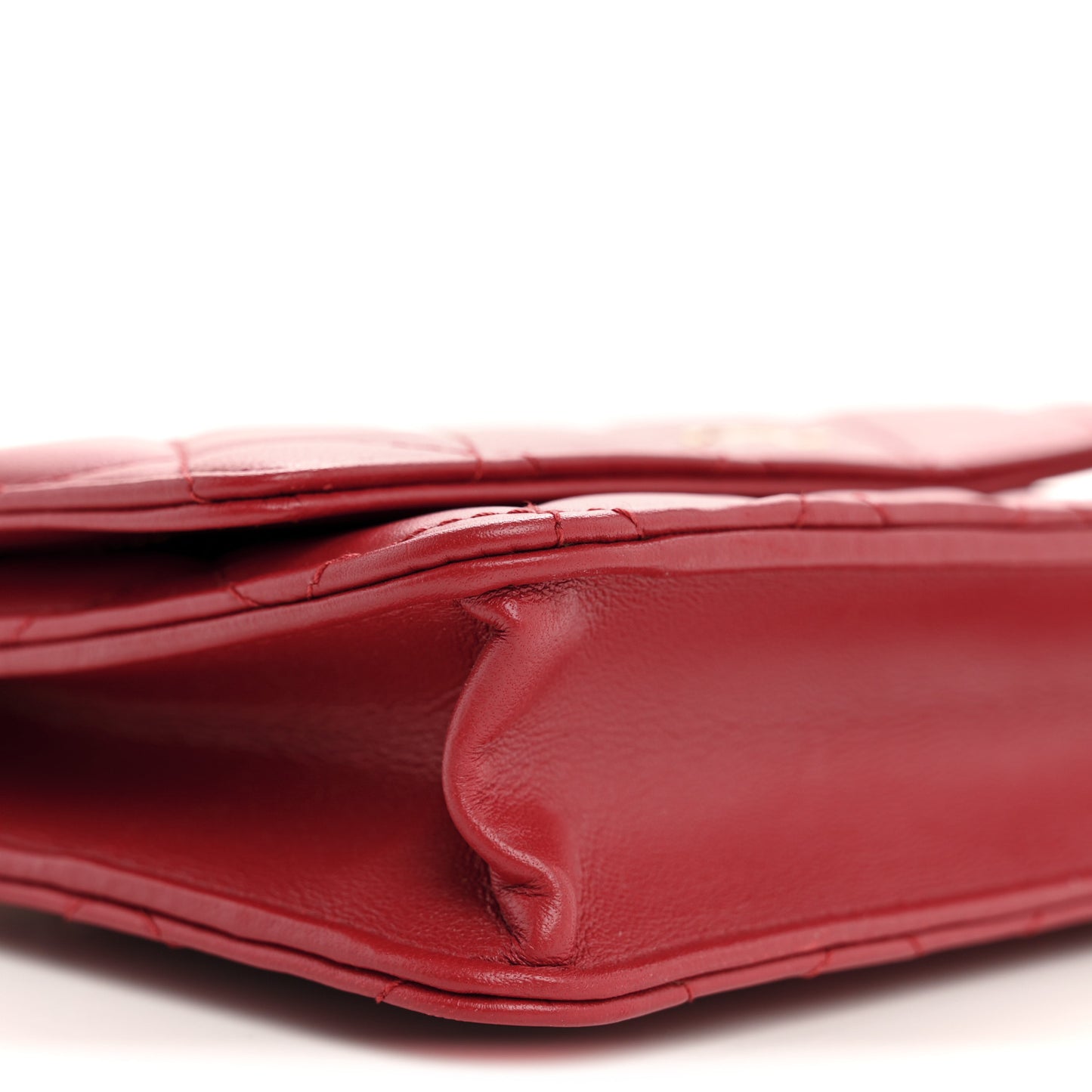 Lambskin Quilted Wallet On Chain WOC Red