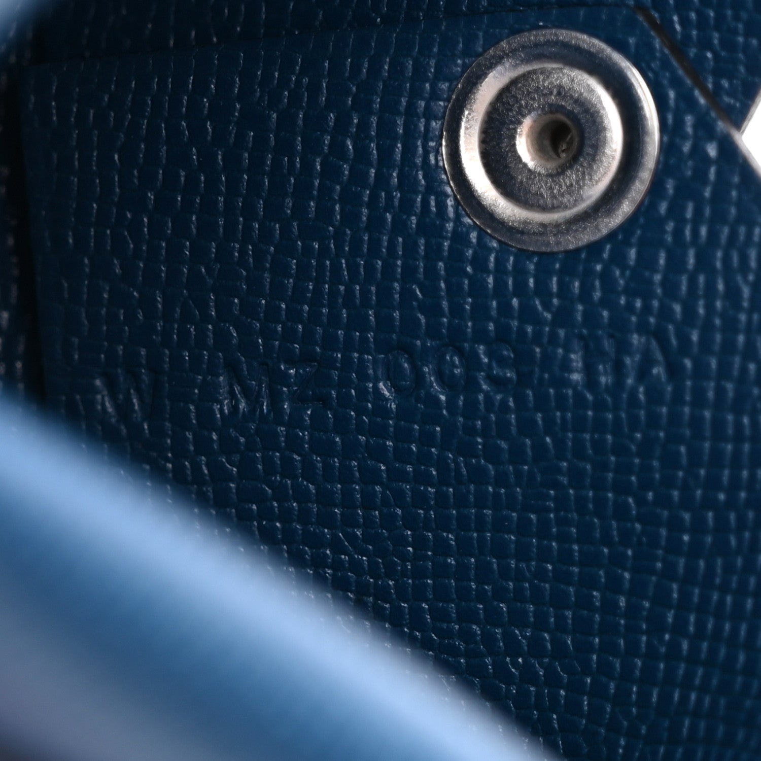 Hermes Madame Calfskin Calvi Card Case Deep Bleu 7 of 8