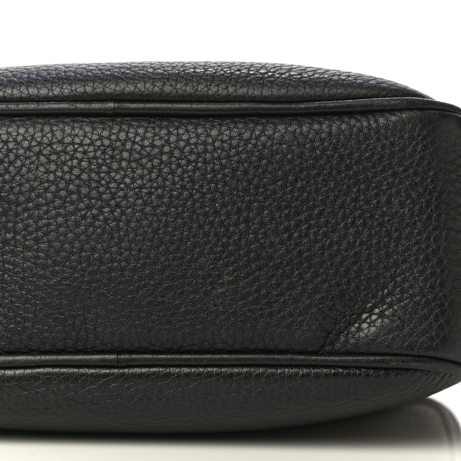 Gucci Pebbled Calfskin Small Soho Disco Bag Black 17 of 17