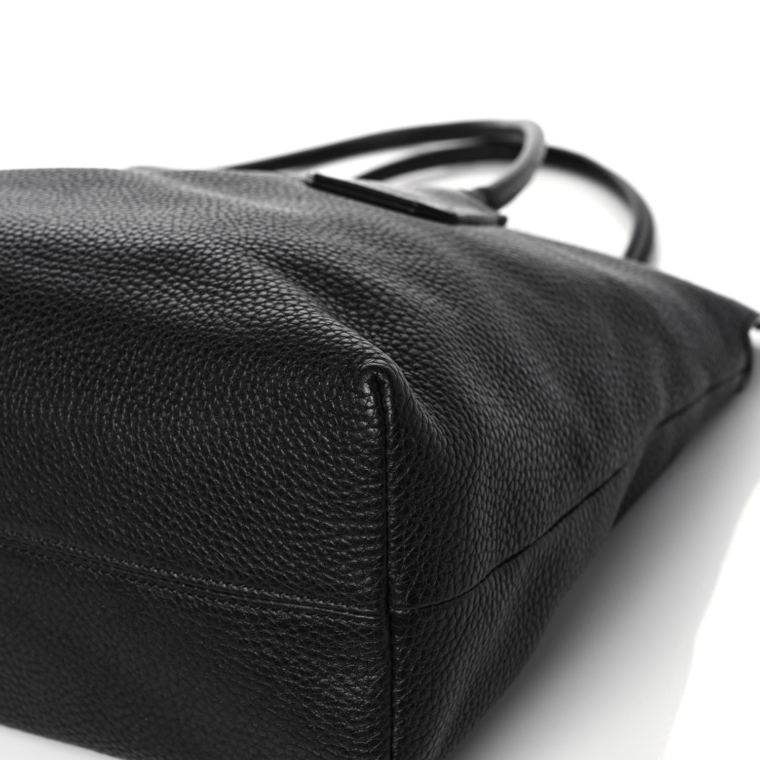 Burberry London Grainy Calfskin Medium Baynard Tote Black 13 of 14