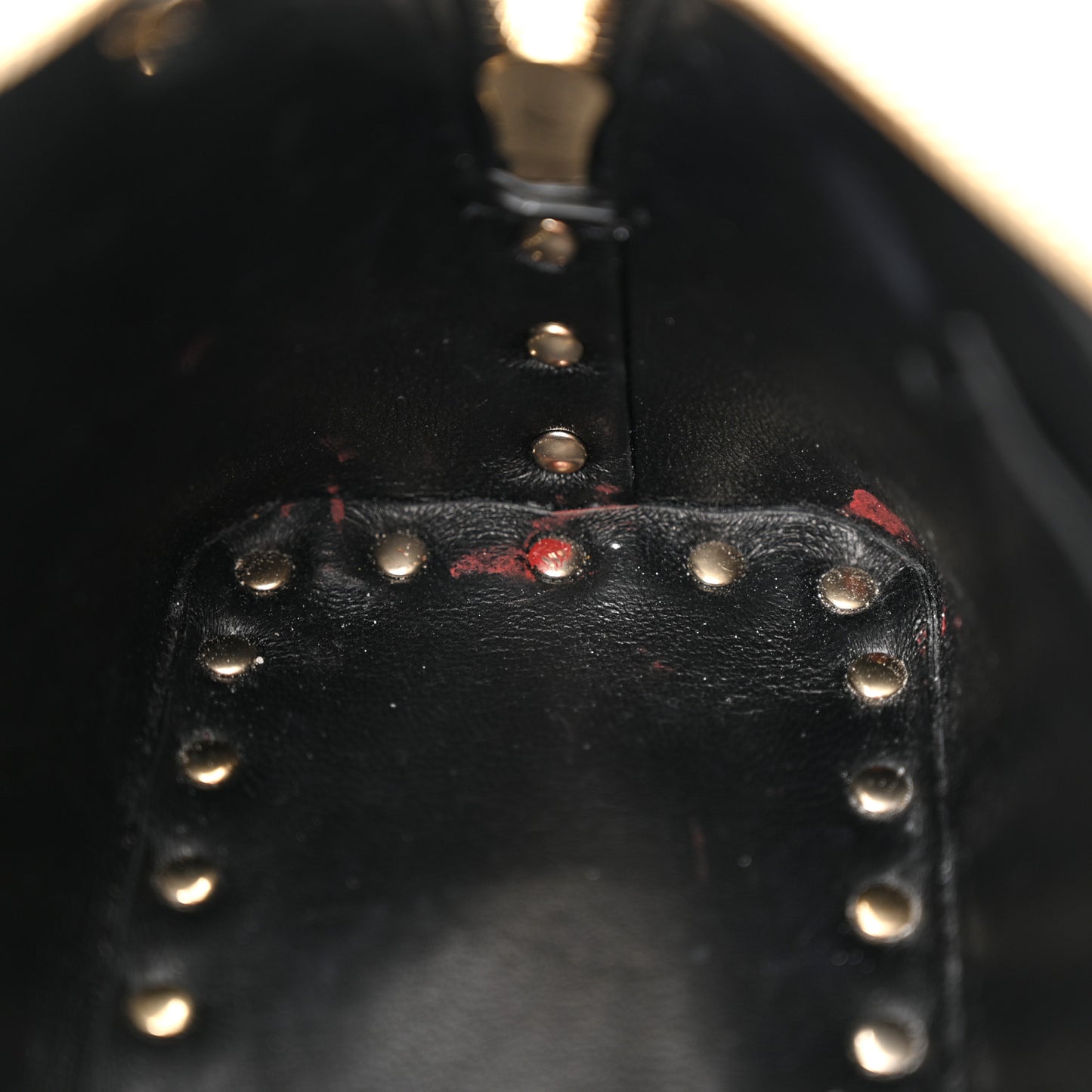 Smooth Calfskin Rockstud East West Crossbody Clutch Bag Black