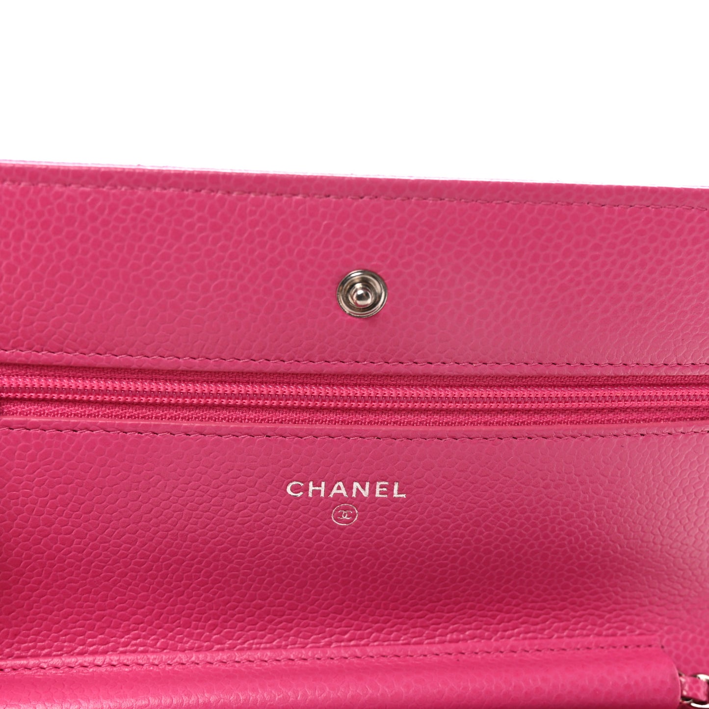 Caviar Quilted Wallet on Chain WOC Pink