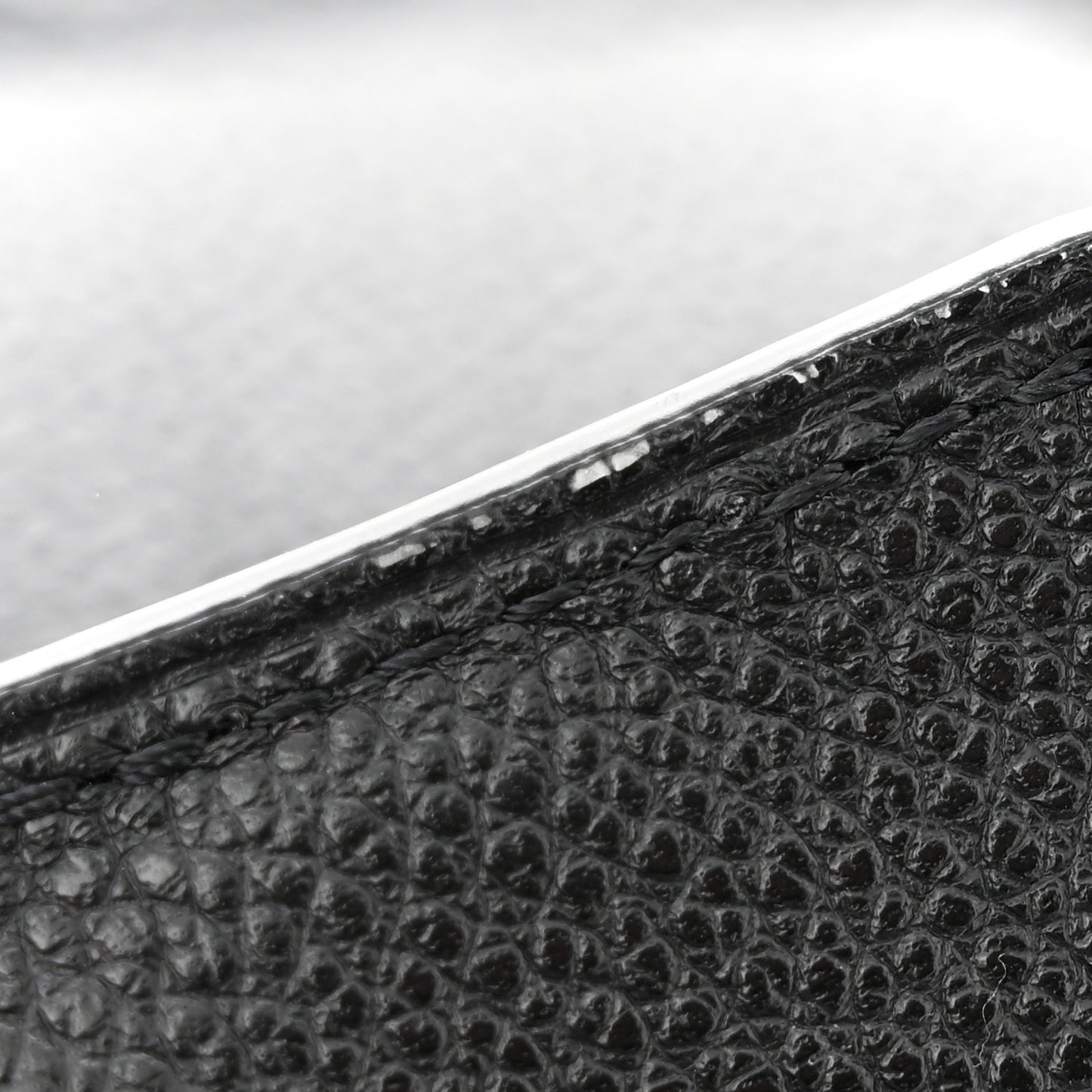 Empreinte Monogram Giant Madeleine MM Black