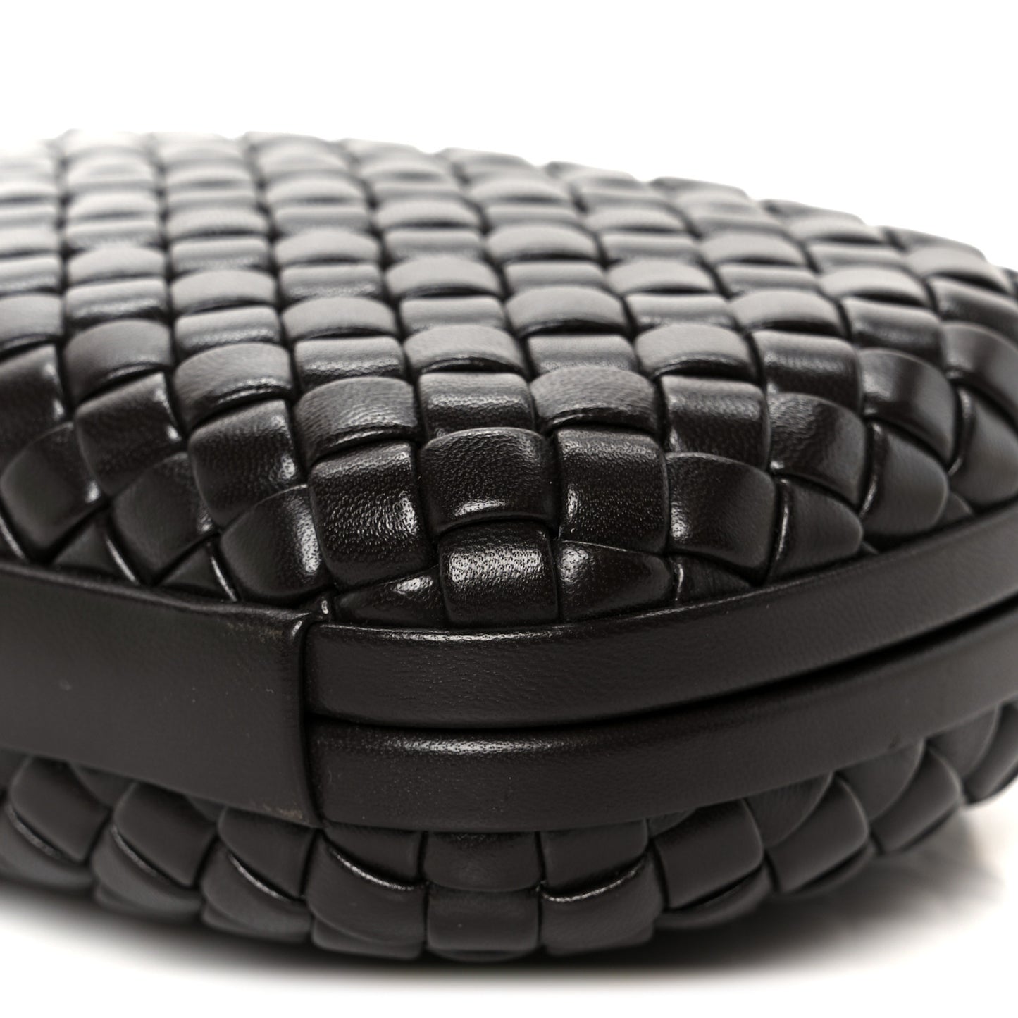 Padded Nappa Intrecciato Knot Chain Ebene