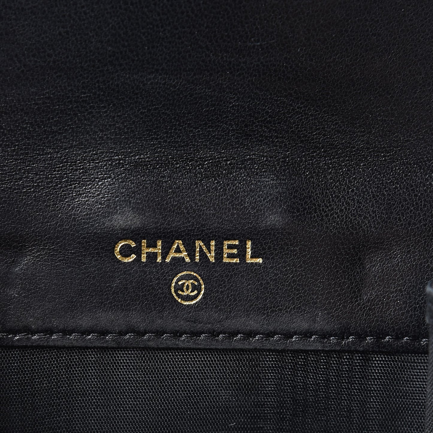 Caviar Timeless CC Compact Flap Wallet Black