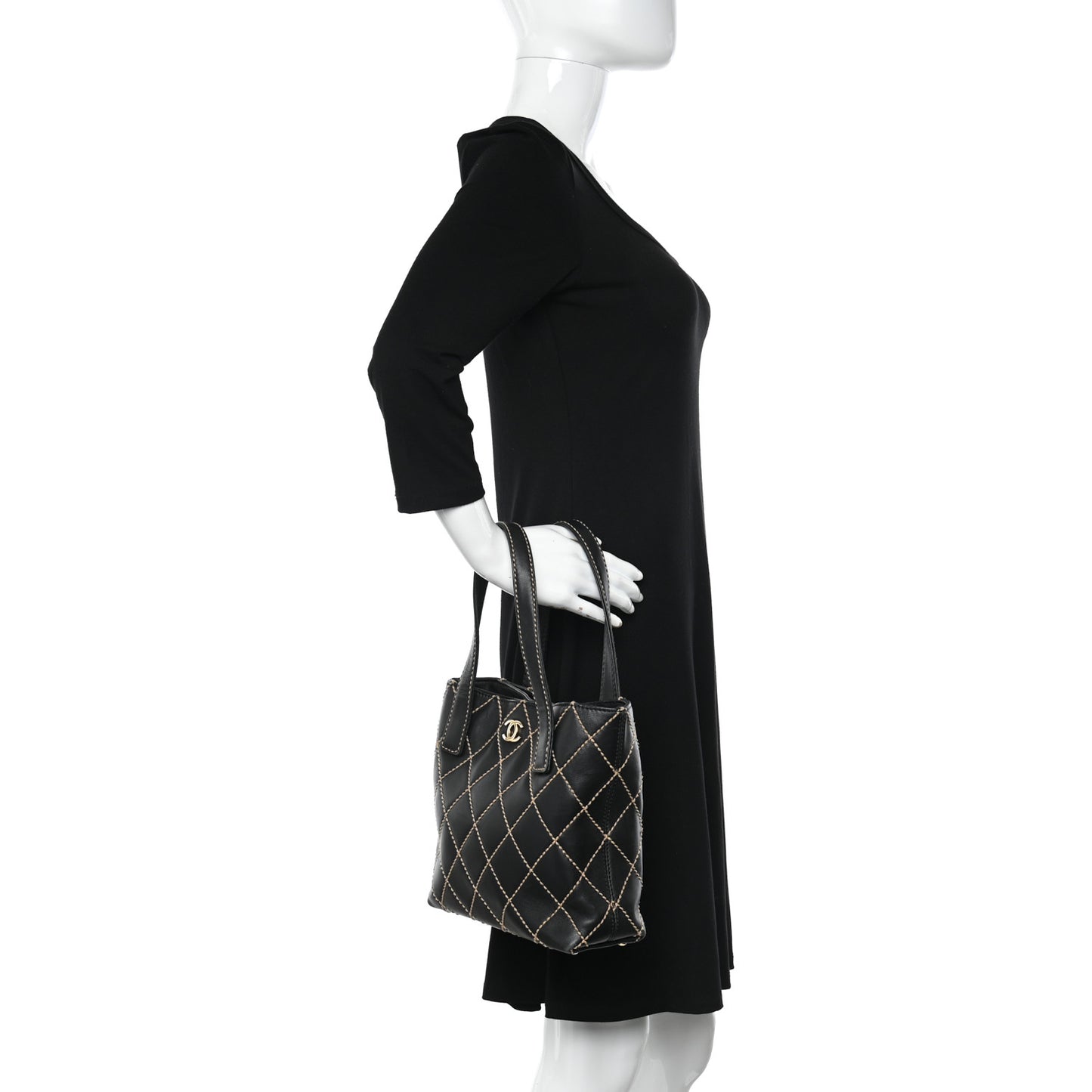 Calfskin Stitch Small Surpique Tote Black