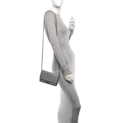 Saint Laurent Grain De Poudre Matelasse Chevron Monogram Monochrome Chain Wallet Black 2 of 15