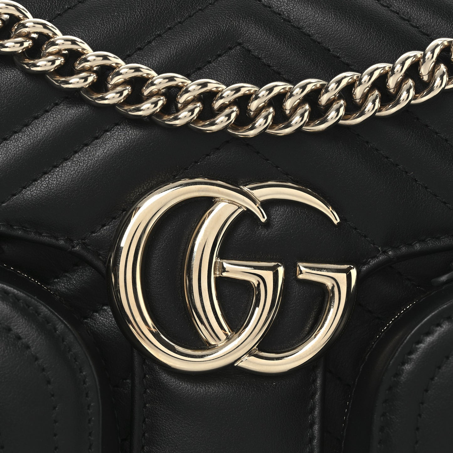 Calfskin Matelasse Small GG Marmont Multi Pocket Shoulder Bag Black