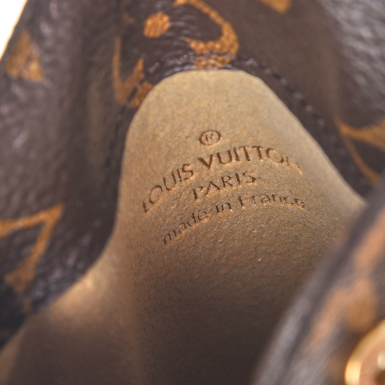 Louis Vuitton Monogram Sunglasses Case MM 5 of 6