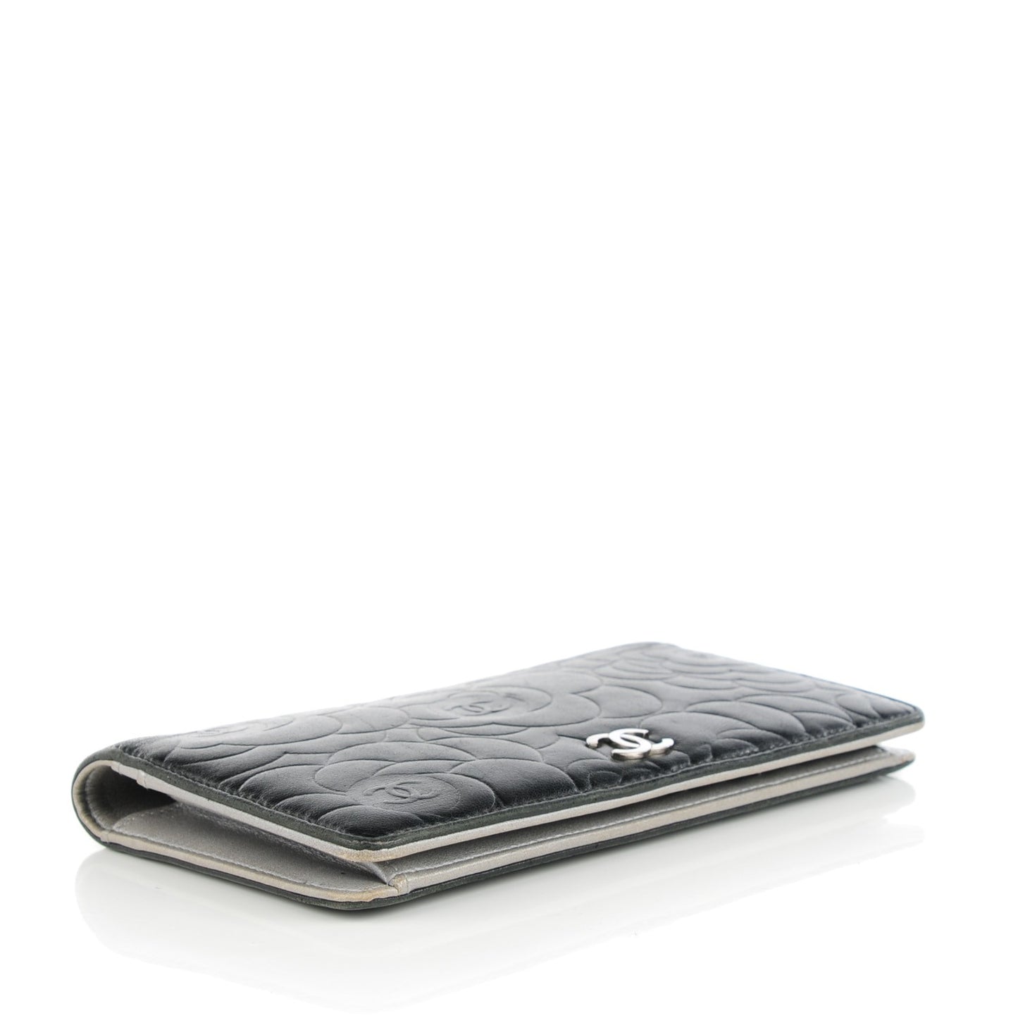 Lambskin Camellia Embossed Yen Wallet Black