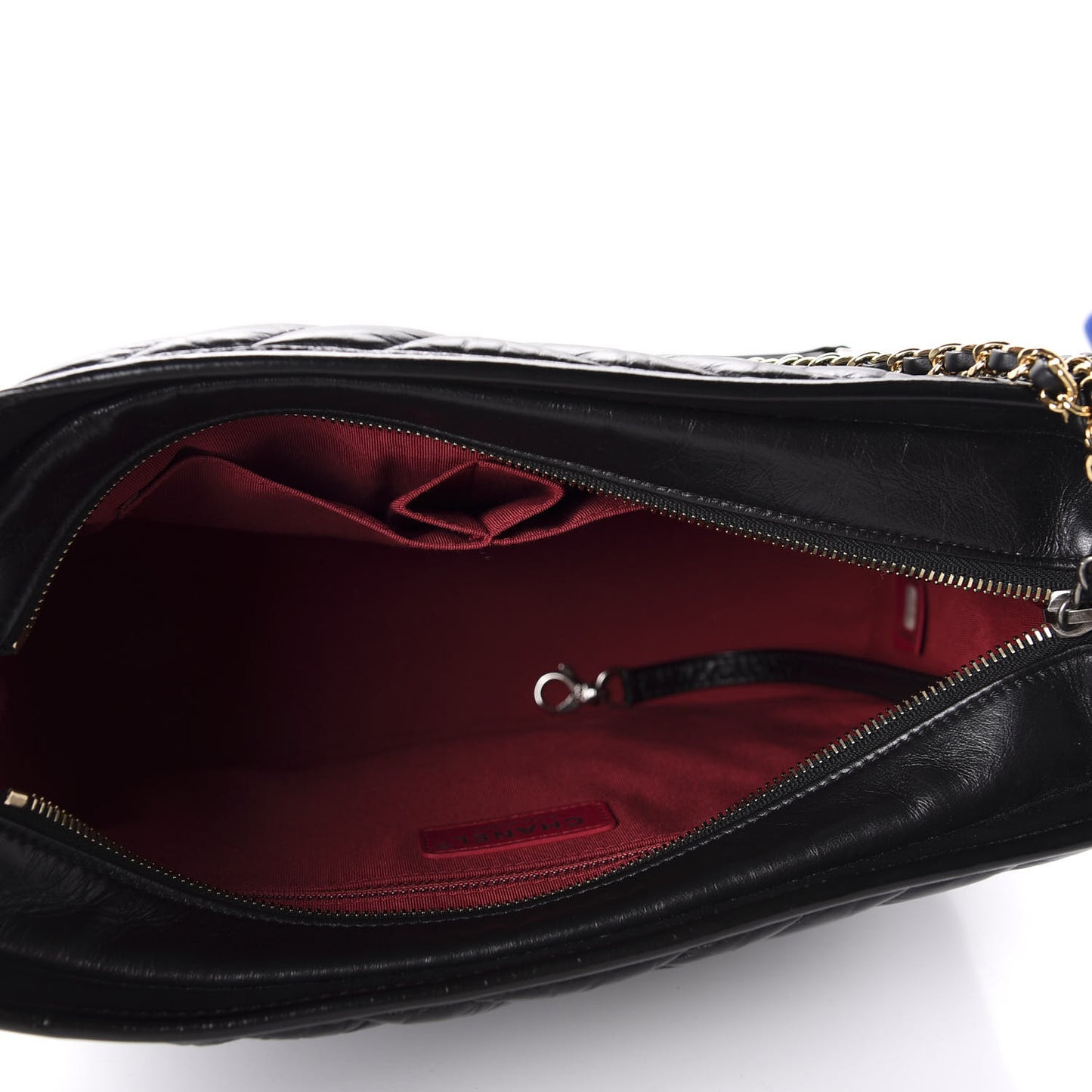 Aged Calfskin Chevron Quilted Medium Gabrielle Hobo Black
