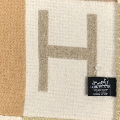 Hermes Cashmere Avalon Vibration Blanket Tisane 3 of 3
