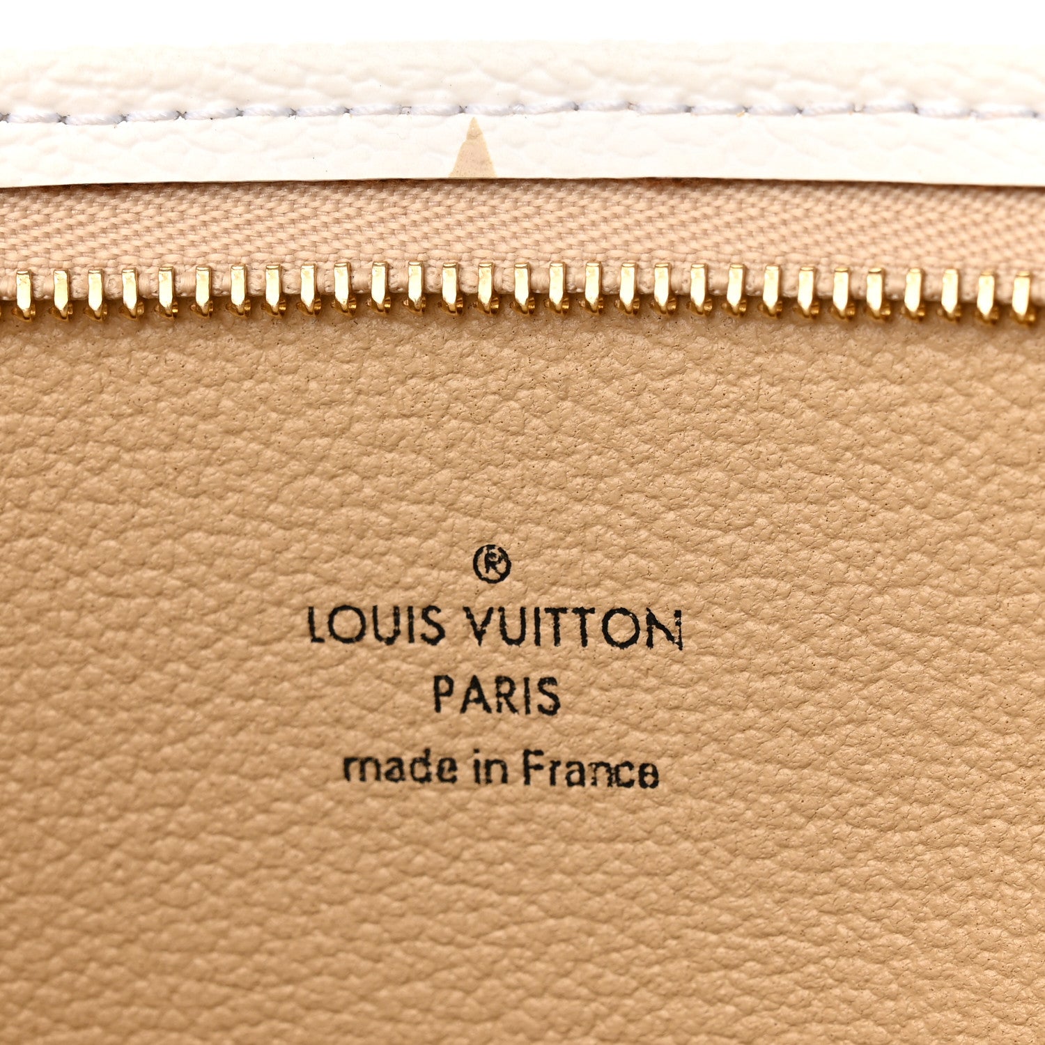 Louis Vuitton Monogram Giant Toiletry Pouch 26 Kaki 6 of 10