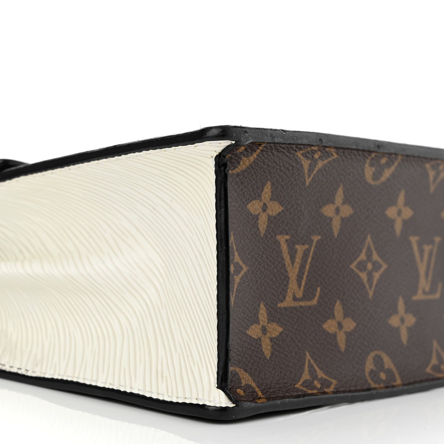 Louis Vuitton Vernis Epi Monogram Spring Street Black 9 of 10