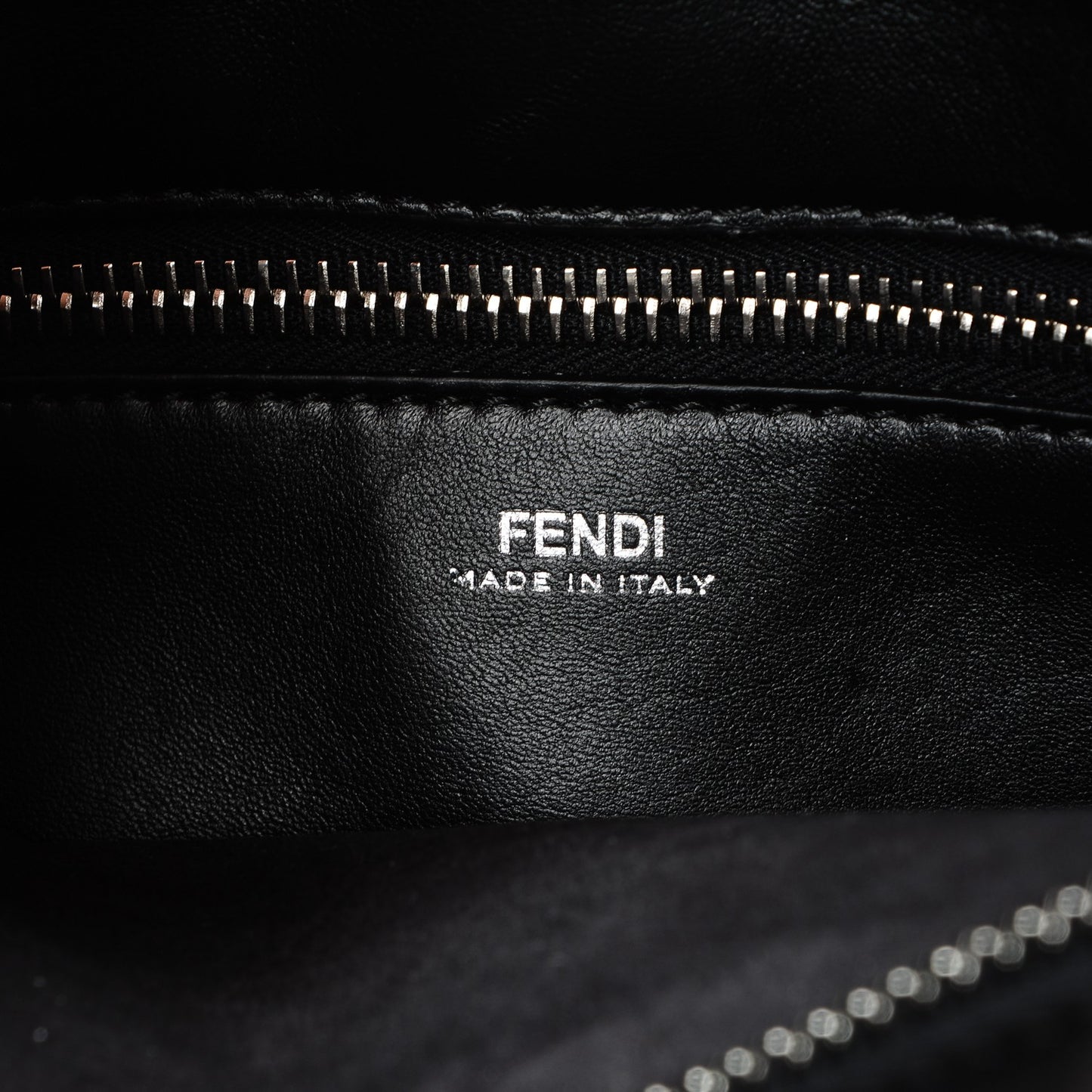 Shiny Nappa Trapuntata DotCom Chain Satchel Black