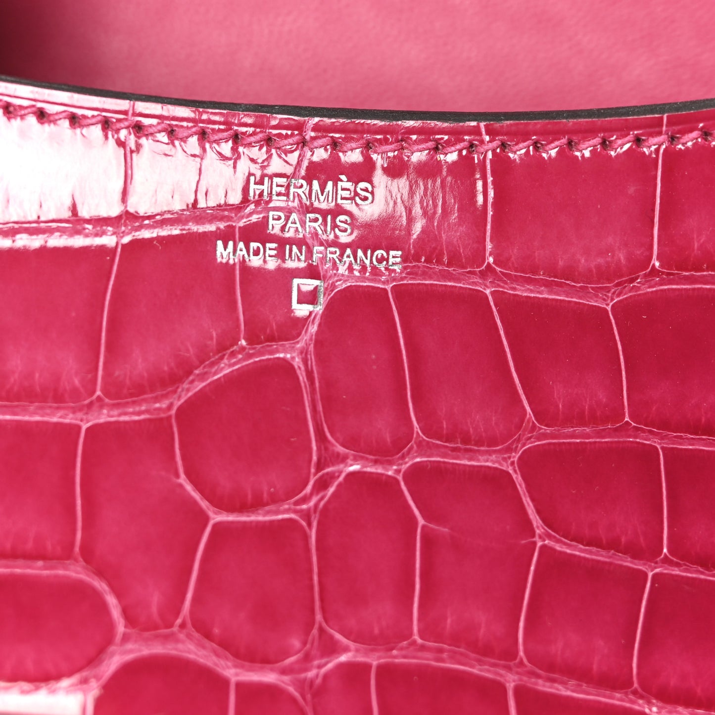Shiny Alligator Constance 18 Rose Mexico