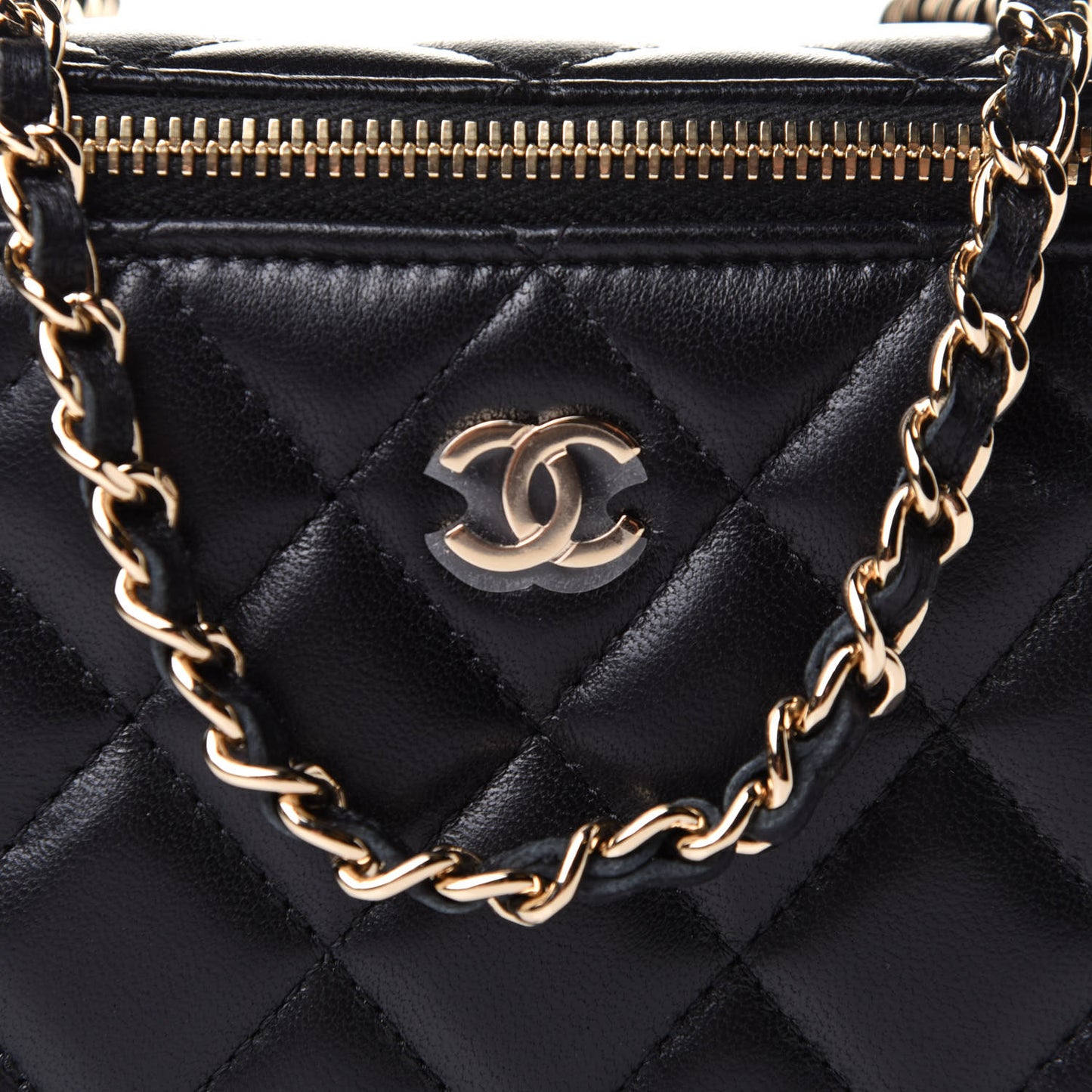 Lambskin Quilted Small Vanity Case With Chain Black