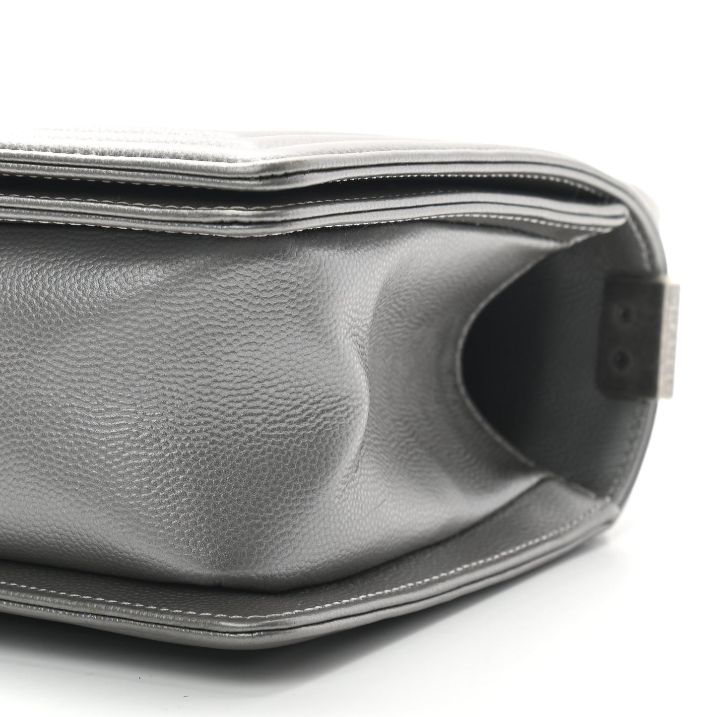 Metallic Caviar Quilted Medium Boy Flap Silver