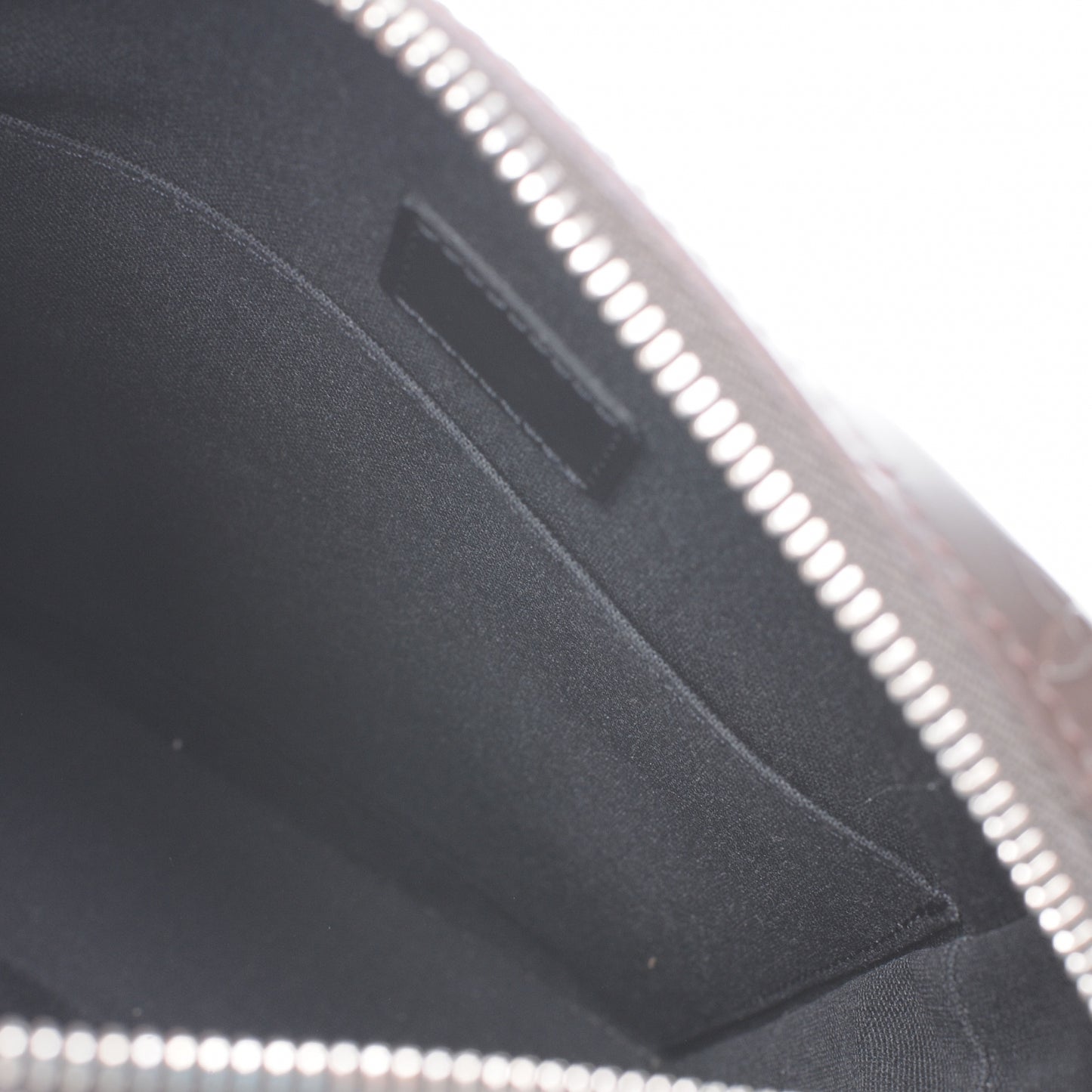 Monogram Glace Bobby