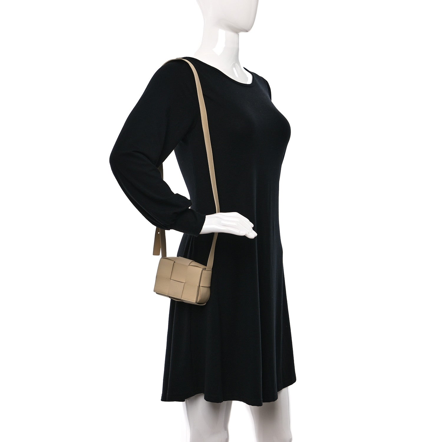 Bottega Veneta Lambskin Maxi Intreccio Candy Cassette Crossbody Bag Porridge Gold 2 of 8