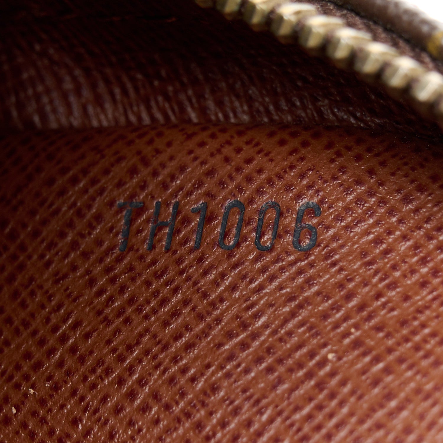 Louis Vuitton Monogram Danube 21 7 of 10