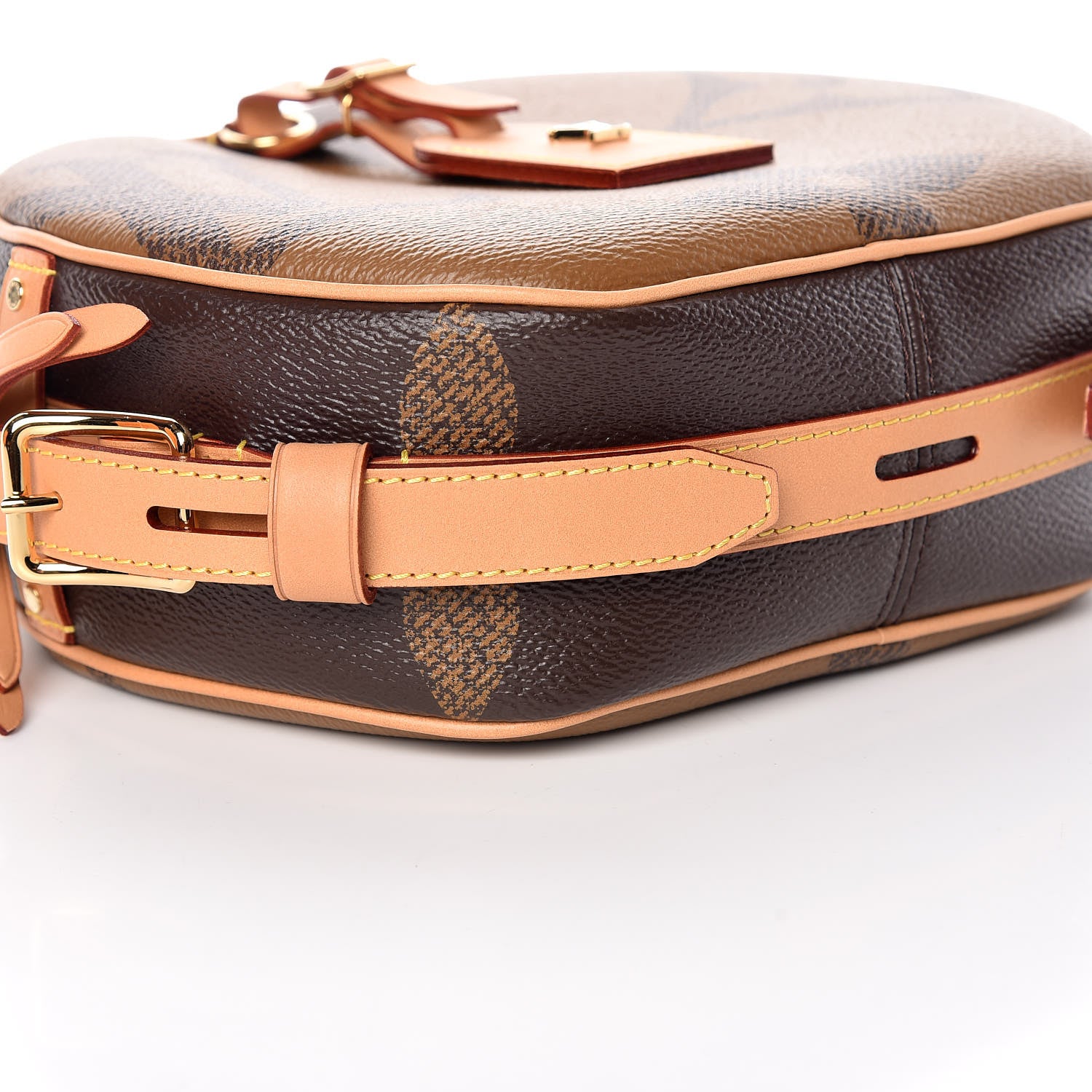 Louis Vuitton Reverse Monogram Giant Boite Chapeau Souple 5 of 10