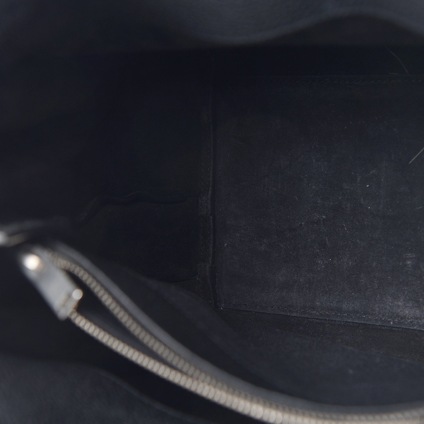 Grained Calfskin Small Supple Sac De Jour Black