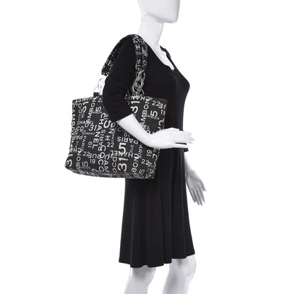 Chanel Canvas 31 Rue Cambon Beach Tote Black 2 of 9
