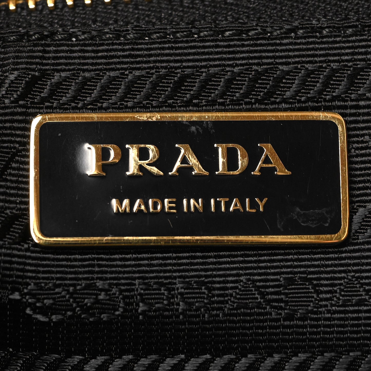 Re-Nylon Impunturato Saffiano Triangle Stitched Re-Edition 1995 Chaine Large Shoulder Bag Black