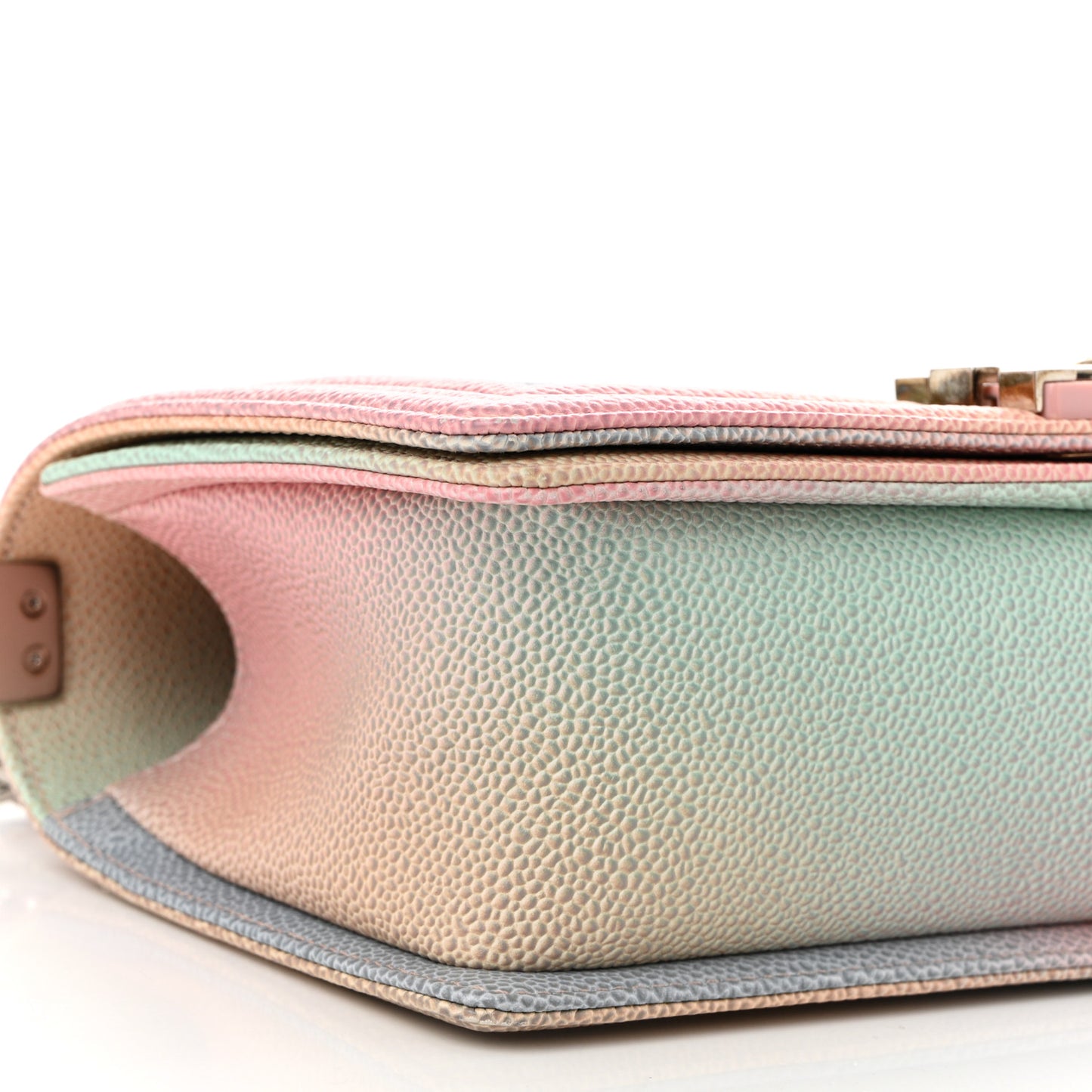 Caviar Quilted Medium Cuba Rainbow Boy Flap Multicolor