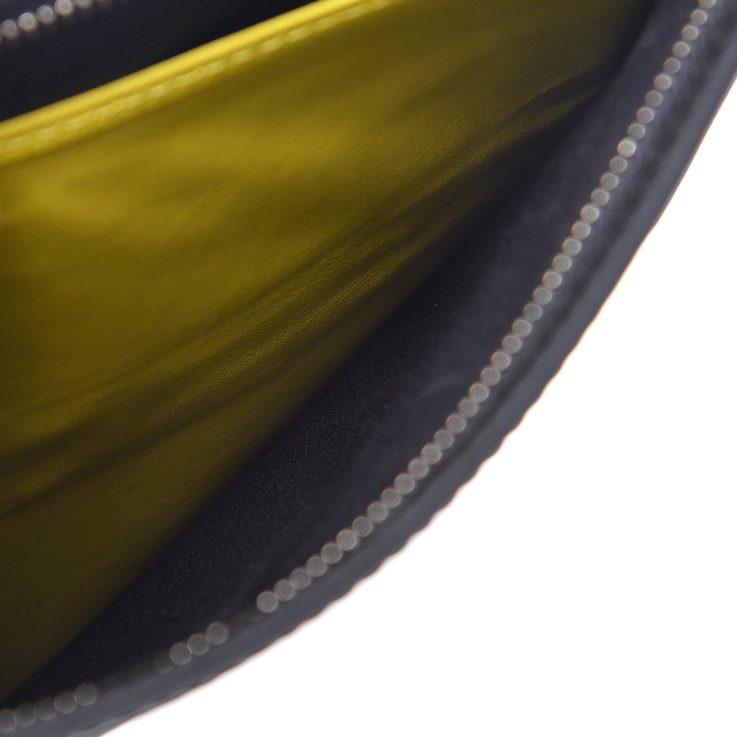 Damier Graphite Pochette Voyage MM Yellow