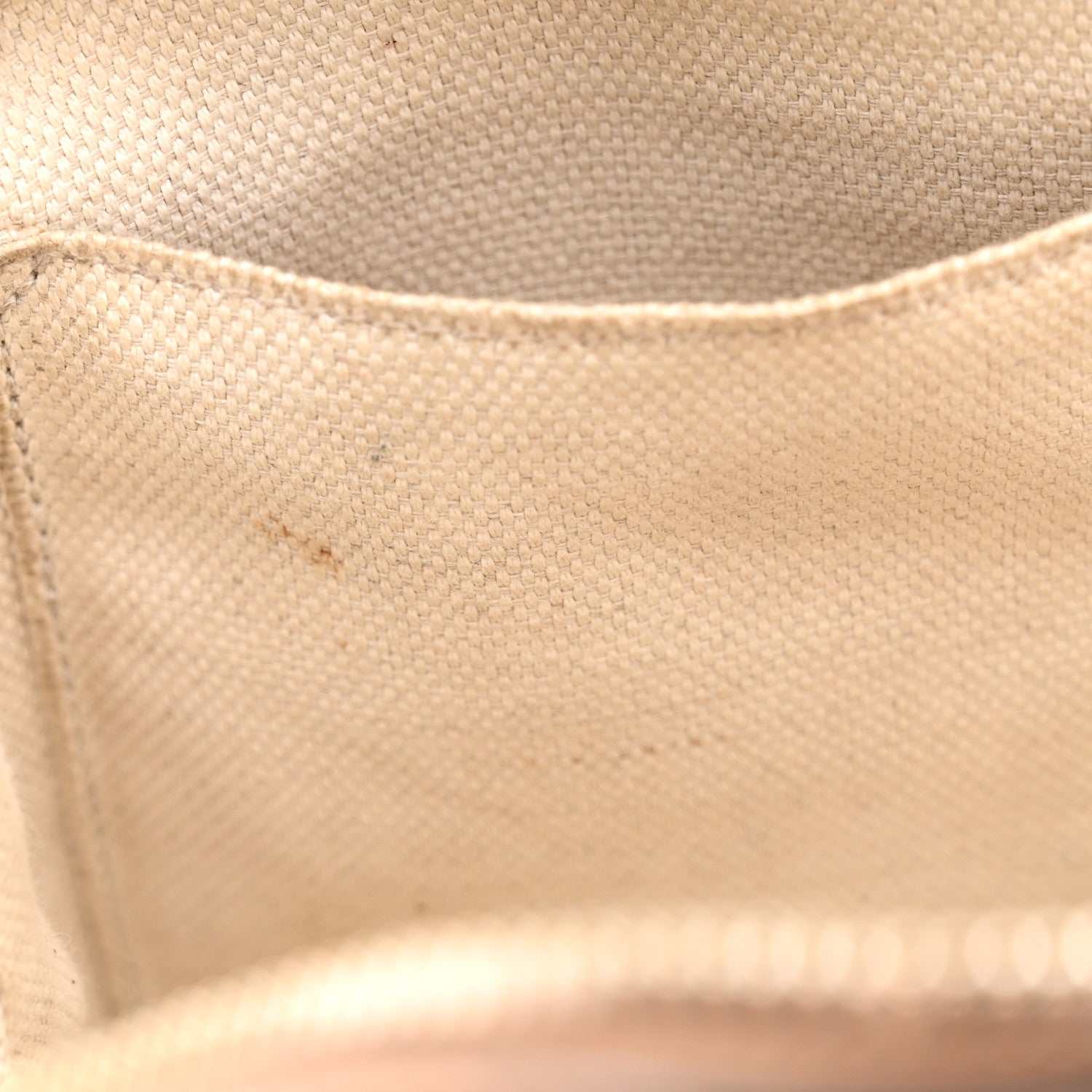 Gucci Pebbled Calfskin Small Soho Disco Bag Camelia 12 of 14