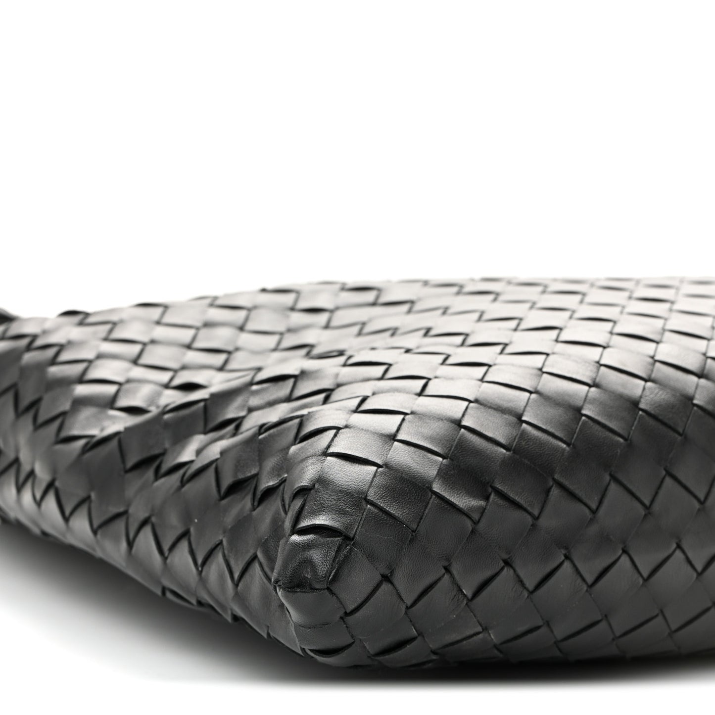 Calfskin Intrecciato Large Hop Black