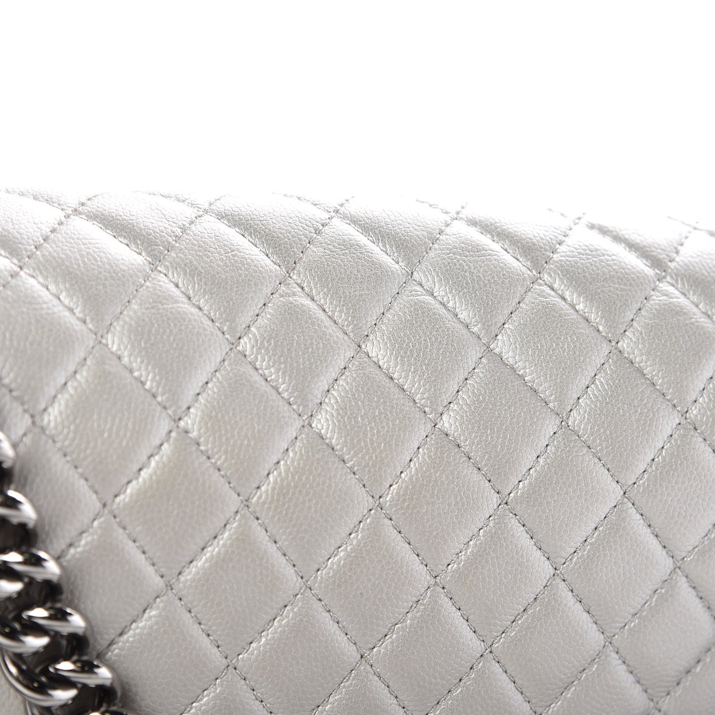 Metallic Caviar Quilted Medium Boy Flap Silver