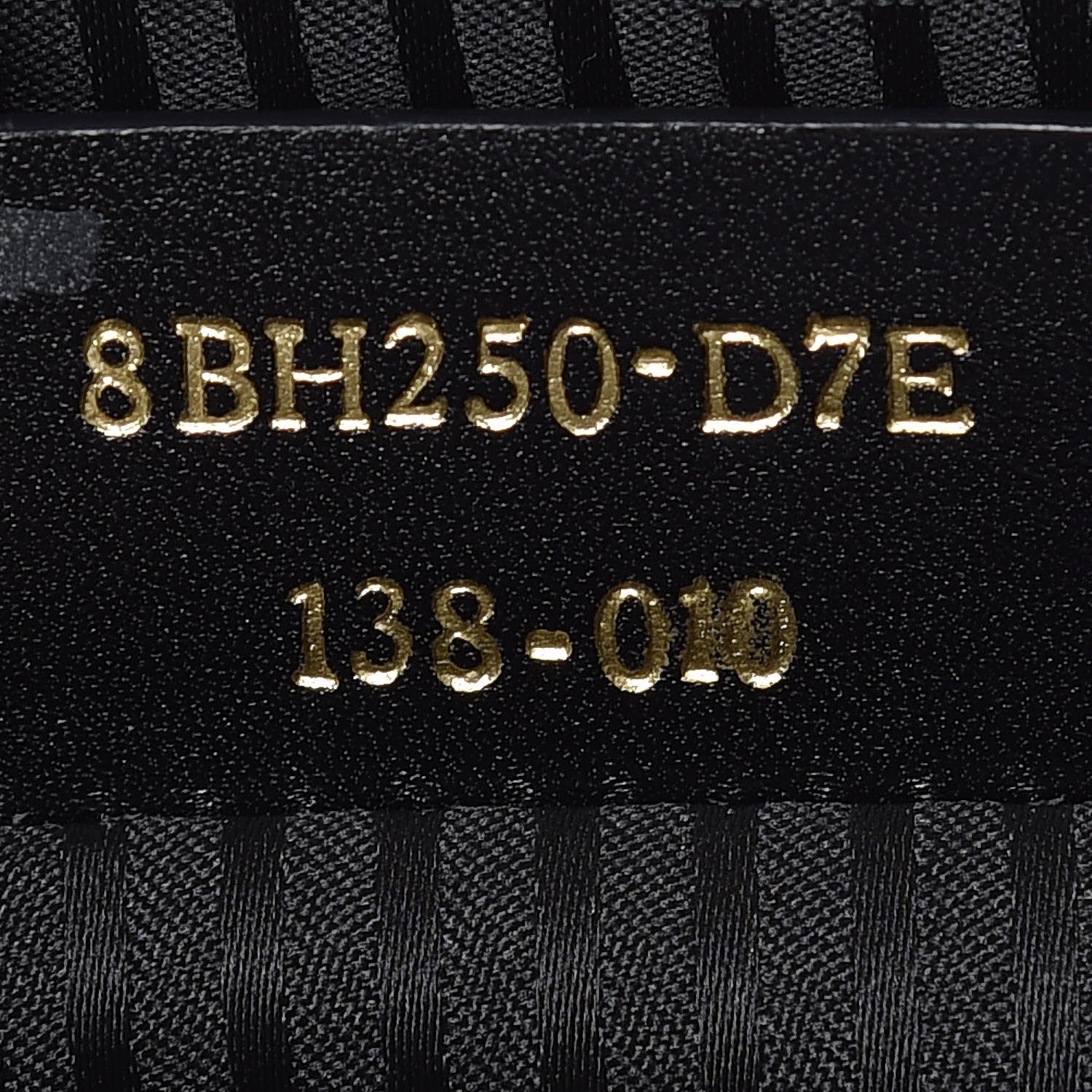Fendi Vitello Elite Regular 2Jours Tote Black 8 of 23