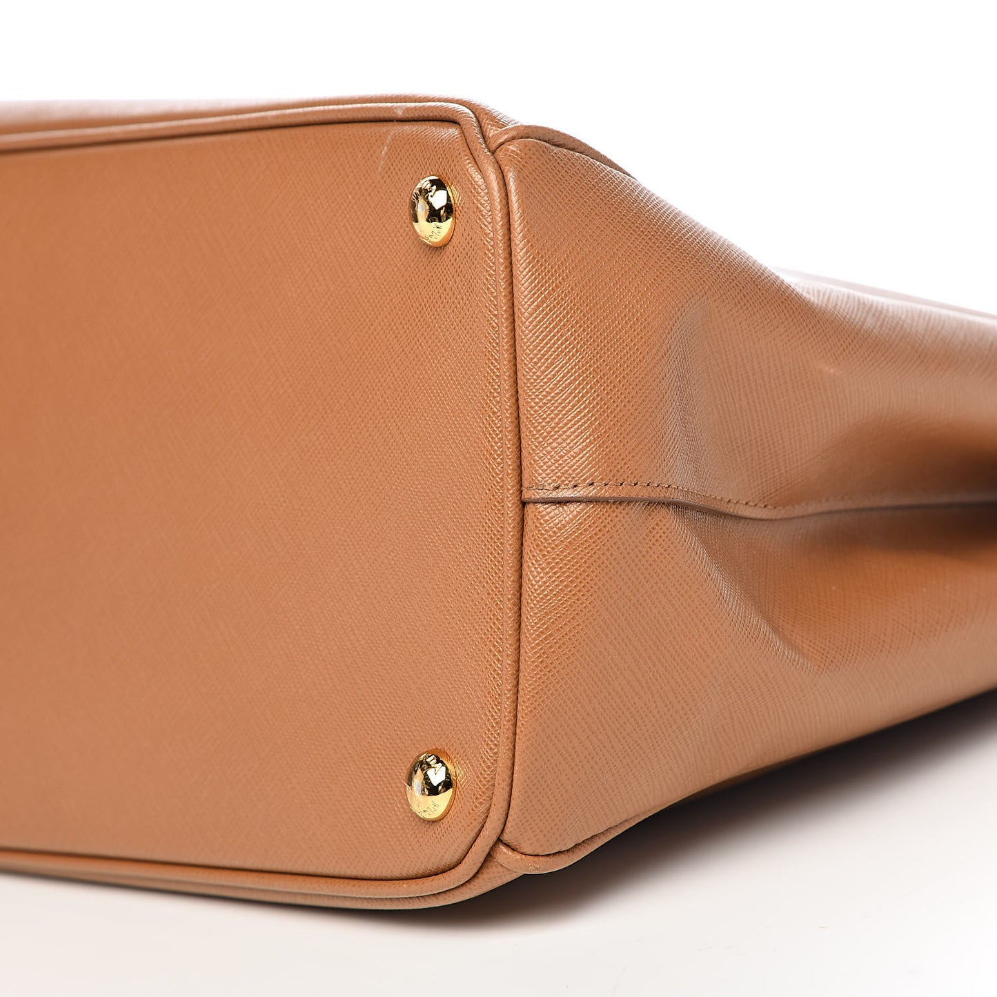 Saffiano Lux Large Galleria Double Zip Tote Caramel