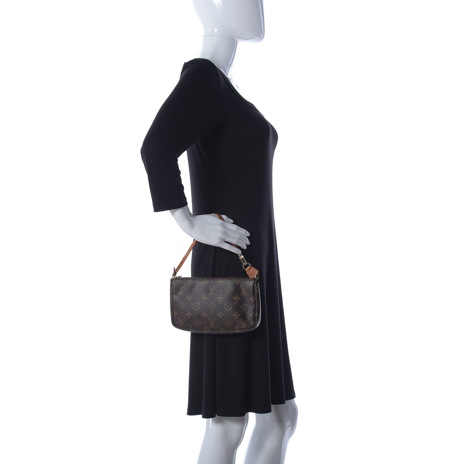 Louis Vuitton Monogram Pochette Accessories 2 of 22