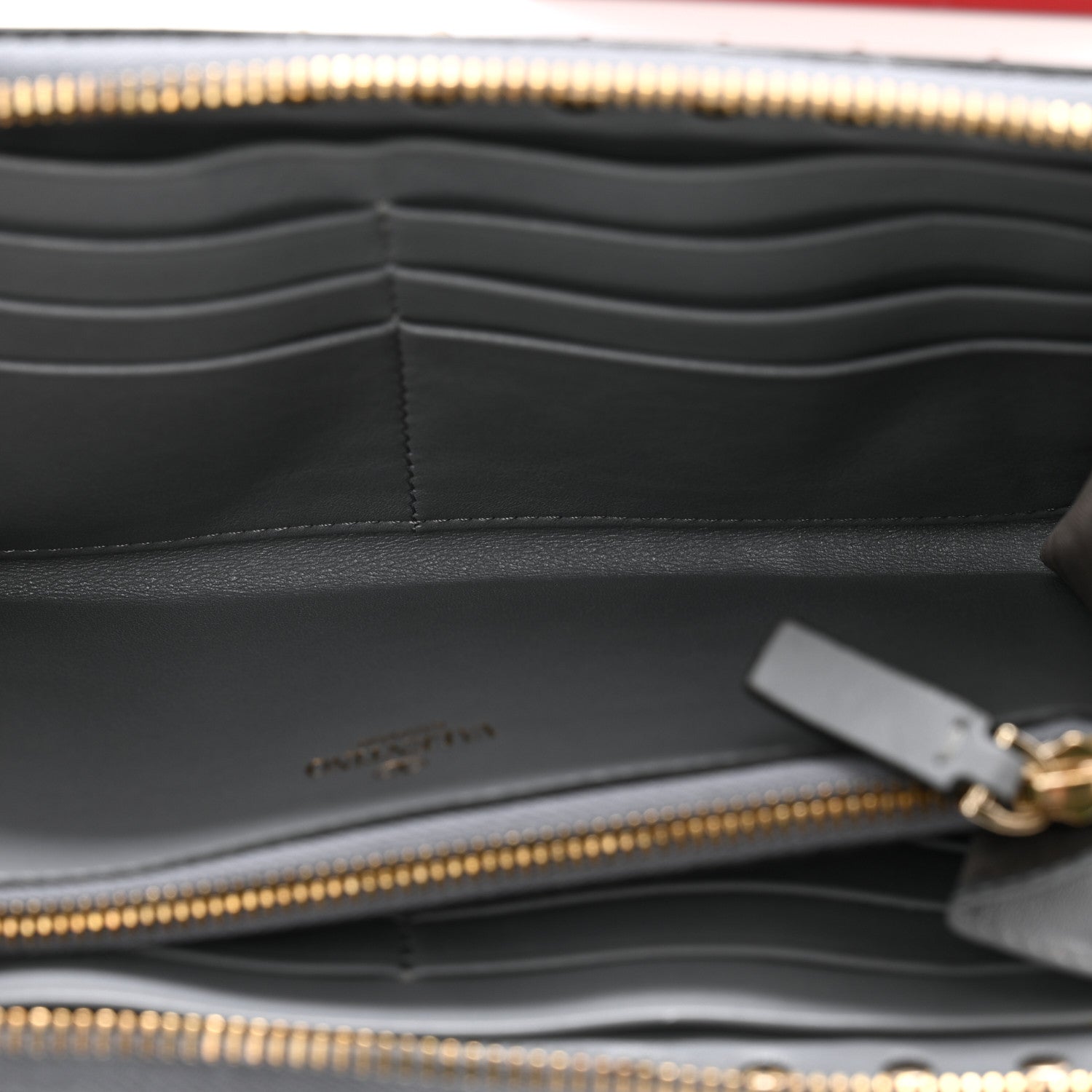 Valentino Garavani Vitello Rockstud Zip Around Wallet Stone 5 of 12