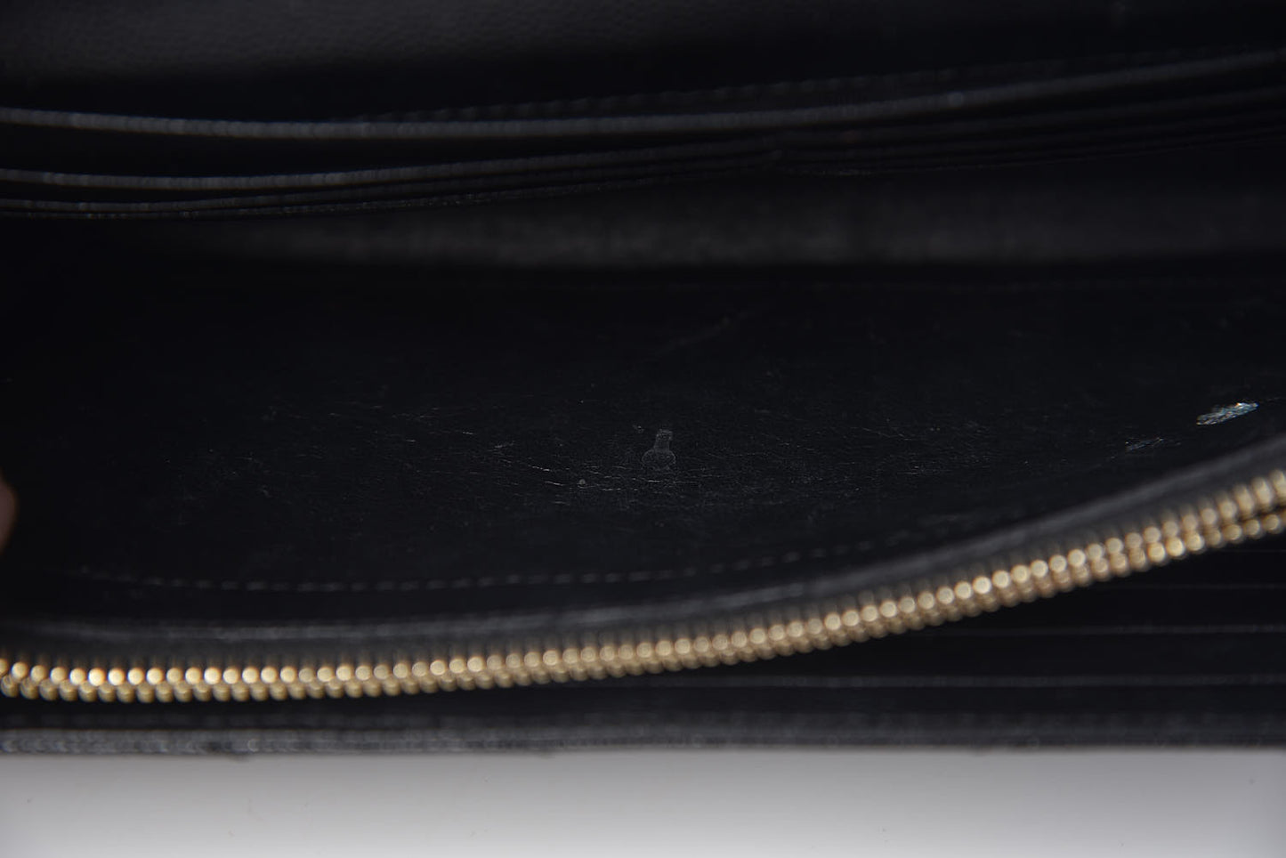 Grain De Poudre Matelasse Chevron Monogram Chain Wallet Black